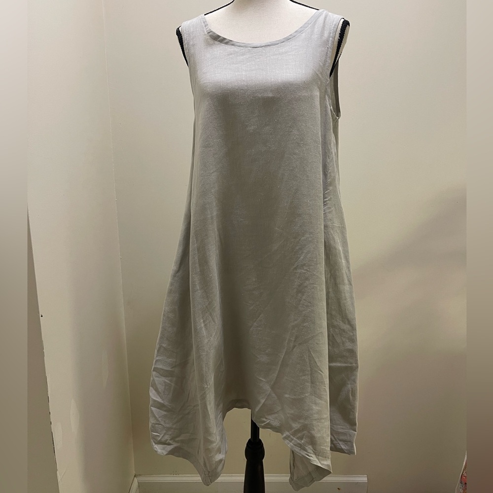 Lisa Bayne Linen dress